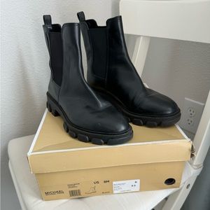 MICHAEL Michael Kors Ridley Bootie 8m
